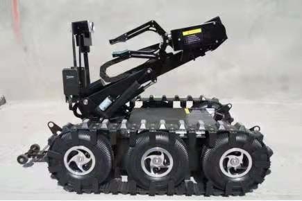 सुपीरियर क्लाइम्बिंग / ग्रैबिंग क्षमता के साथ सटीक मशीनिंग ईओडी रोबोट