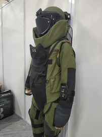 सुरक्षित ईओडी उपकरण किट बम सुरक्षात्मक सूट खतरनाक विस्फोटक को हटाने में मदद करता है